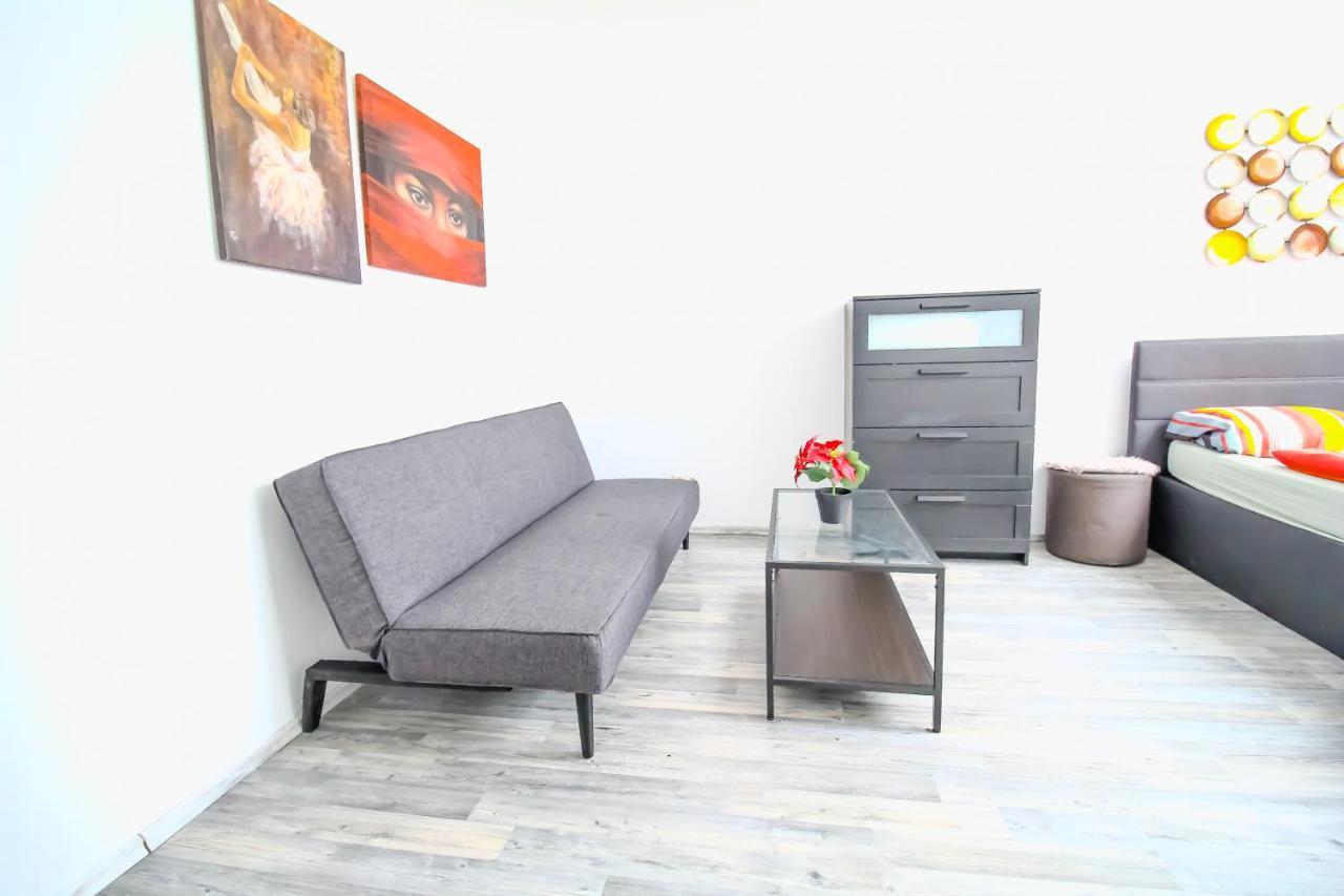 Private Triple Bedroom In Shared Apartment Dw171-4 Wien Eksteriør bilde